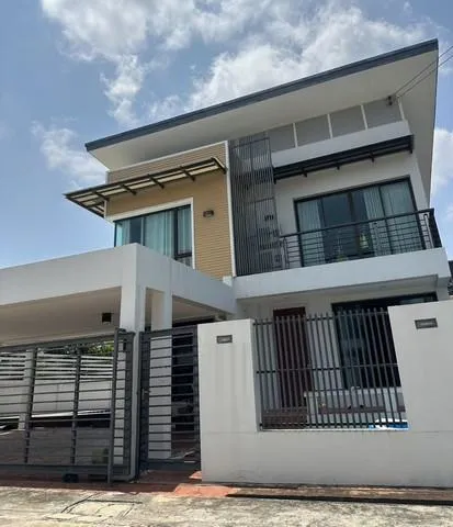 HR 9852 ให้เช่า poolvilla หรู 4ห้องนอน บางบอน3 เขตบางบอน เฟอร์นิเจอร์ครบ