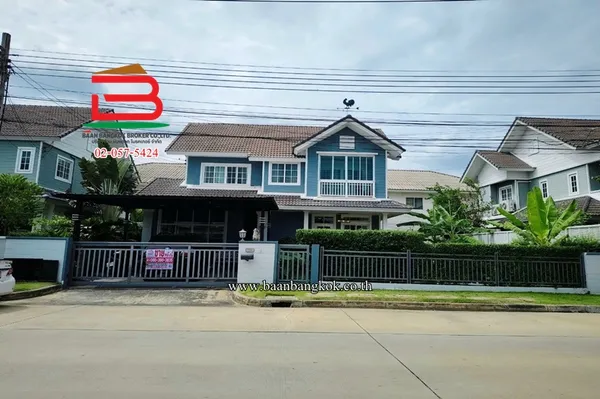 บ้านเดี่ยว หมู่บ้าน บุราสิริ ปัญญาอินทรา เนื้อที่ 89.2 ตรว. ใกล้ซาฟารีเวิลด์ ถนนเลียบคลองสอง แขวงบางชัน เขตคลองสามวา