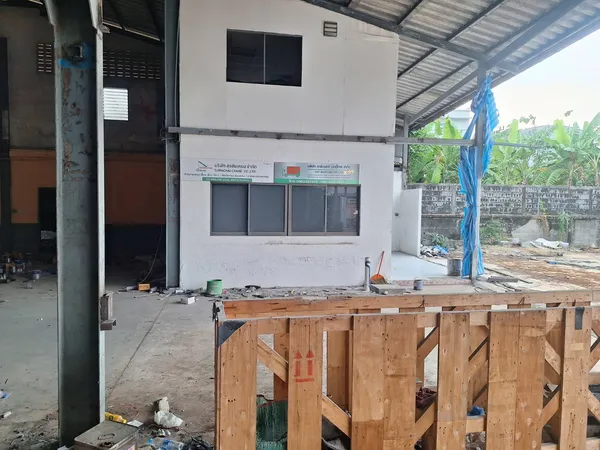 ขายโกดัง / โรงงาน พร้อมใช้งาน ทำเลดี ใกล้ถนนเพชรเกษม
