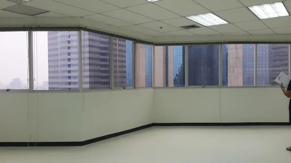 สำนักงาน อาคารวรสิน 16800 - 1 SQ.WA ทรัพย์สวย -