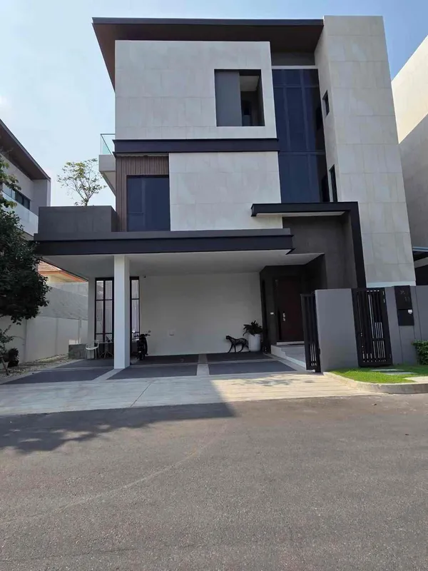 ขาย/ให้เช่า บ้านเดี่ยว 3 ชั้น โครงการ THE HONOR YOTHINPATTANA กรุงเทพมหานคร
