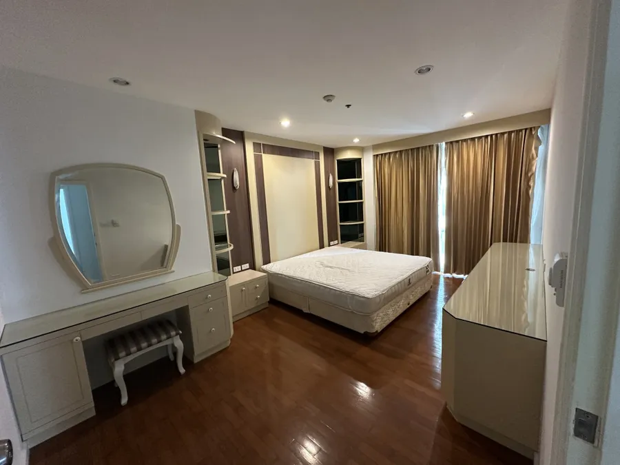 ให้เช่า คอนโด Grand Langsuan พื้นที่ 170 ตร.ม. 3 ห
