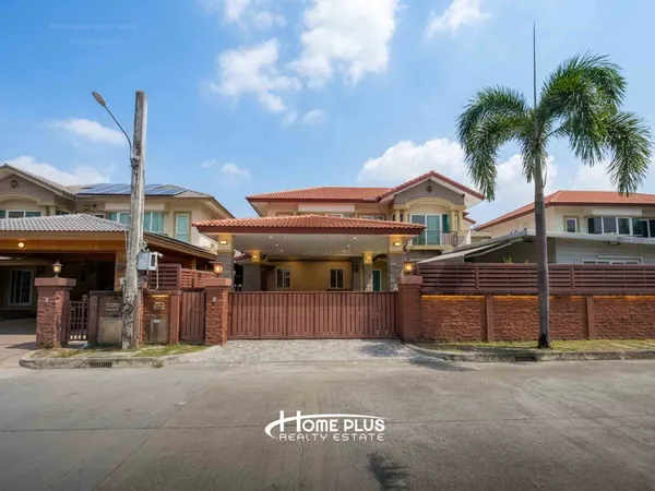 บ้านเดี่ยว 2 ชั้น หมู่บ้านลัดดารมย์ วัชรพล-รัตนโกสินทร์