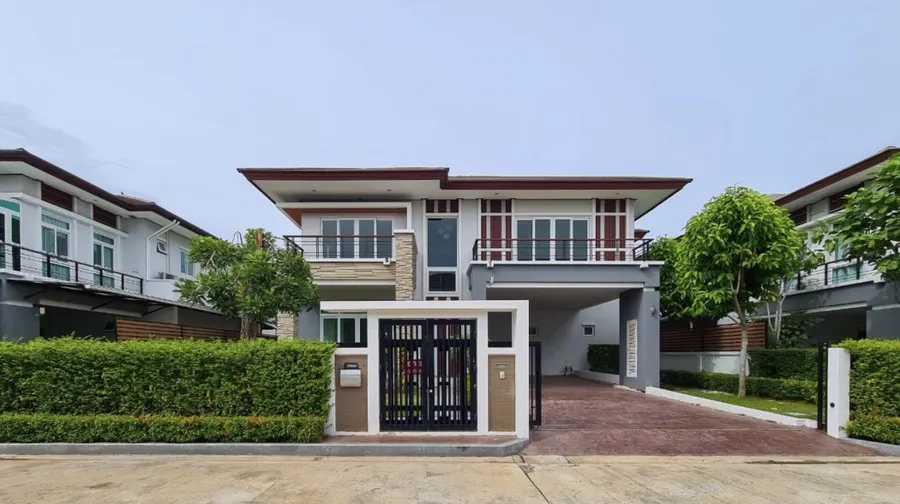 ขายบ้านเดี่ยว 2 ชั้น เอ็น.ซี.รอยัล ปิ่นเกล้า พื้นท
