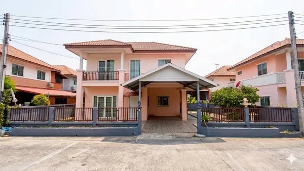 ขายบ้านเดี่ยวหลังใหญ่ พื้นที่กว้าง 57.8 ตร.ว. ทำเลดีต้นโครงการ!
​หมู่บ้านปิยทรัพย์ รังสิต คลอง 10 — พร้อมเข้าอยู่ทันที ในราคาเพียง 2.xx ล้าน!
