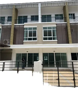ขายถทาวน์โฮม 3 ชั้น 3.9 ล้าน ทำการค้าได้ ใกล้รถไฟฟ้า เทพารักษ์ 
