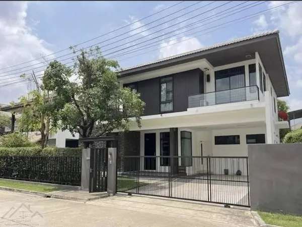 HR 9945 ให้เช่าบ้านเดี่ยว 2 ชั้น 83 ตรว. 4 ห้องนอน มัณฑนา ศรีนครินทร์ บางนา โซนส่วนตัว ใกล้คลับเฮาส์ ใกล้ Food Land ศรีน