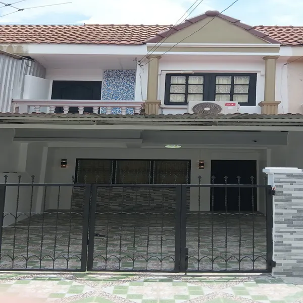 ลด1แสน3ห้องนอนขายหมู่บ้านป ผาสุขนิเวศน์ติดถนนใหญ่กาญจนาภิเษกใกล้สถานีคลองบางไผ่  3 ห้องนอน   
