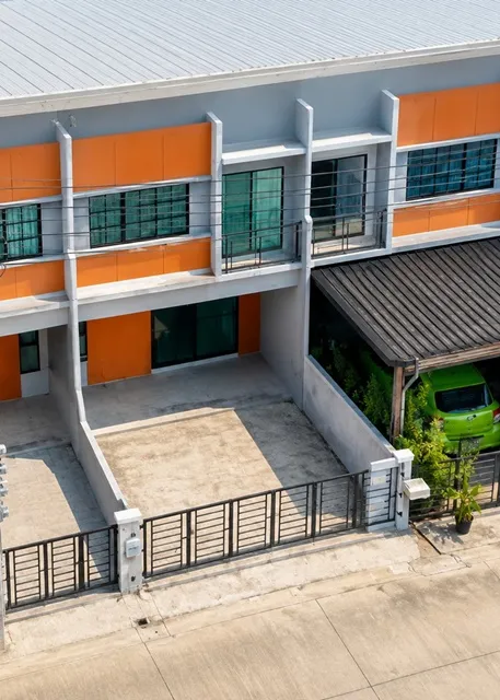 ทาวน์โฮม 2 ชั้นฟังก์ชัน 3 นอน 2 น้ำ ทำเลกัลปพฤกษ์-สาทร MRTบางแค 2.5กม. รร.นานาชาติบริติชโคลัมเบีย 2 กม.19ตร.ว.150ตร.ม.