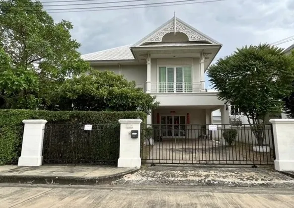 ให้เช่าบ้านเดี่ยว 3 ห้องนอน 3 ห้องน้ำ หมู่บ้านสารินซิตี้ เดอะเลควิลล์ พระราม2 เฟอร์นิเจอร์ครบพร้อมอยู่ (RH1508)