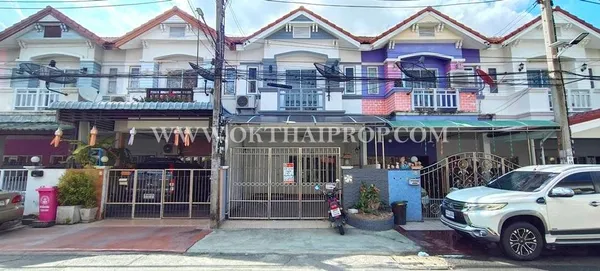 หมู่บ้านสินเพชร ถนนจันทร์ทองเอี่ยม บางบัวทอง