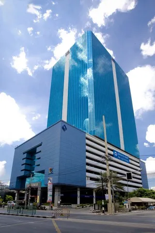 รหัส 00957 RENT ให้เช่า OFfice - 1 BR 1 Bathroom 54400 บาท. ไม่ไกลจาก - Hot!!