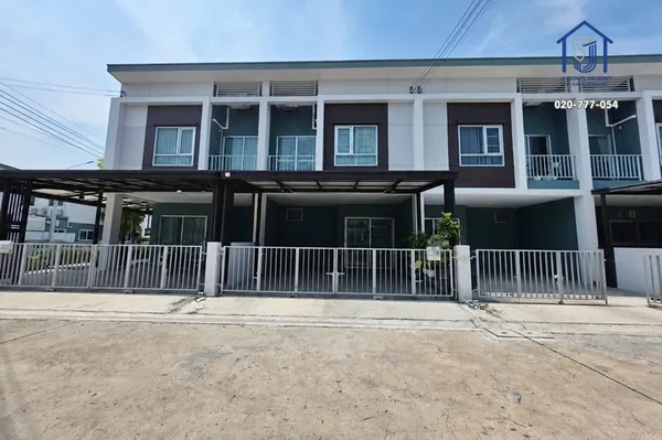 ขายทาวน์โฮม 2 ชั้น ลุมพินี ทาวน์วิลล์ พหลโยธิน-สะพานใหม่ ซอยพหลโยธิน 54/1  แยก 4 ใกล้ BTS สายสีเขียว
