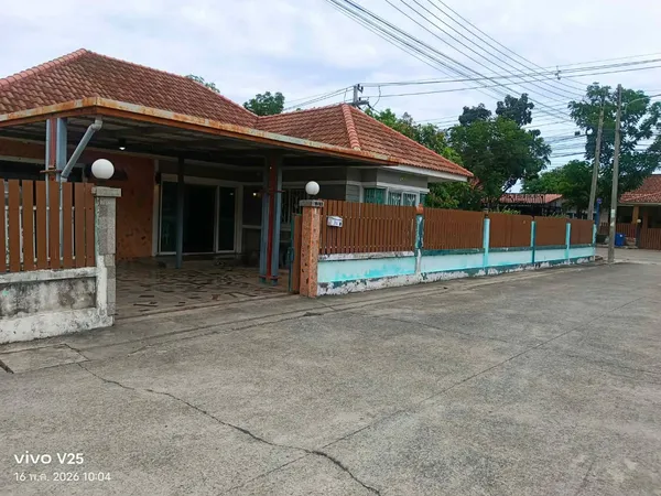 ขายถูกมาก!! บ้านเดี่ยวชั้นเดียว 89.9 ตร.ว. ม.เกษมสุข ลำลูกกาคลอง 7 ทำเลทอง ใกล้โลตัส บิ๊กซี 
มอเตอร์เวย์