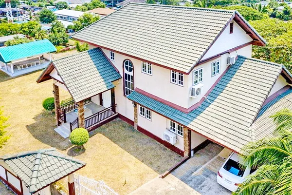Golden Golf บ้านเดี่ยวหรู 2 ชั้น 4นอน 4น้ำ ตรงข้าม ศาลจังหวัดระยอง รร.อัสสัมชัญระยอง 1 กม. รร.เซนต์โยเซฟระยอง เนื้อที่ 1