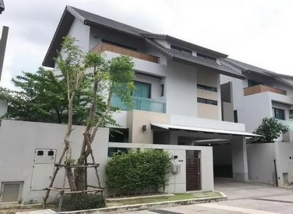 MHR137 Rare Item โยธินพัฒนา! เช่าบ้านเดี่ยว 3 ชั้น ใกล้ Central EastVille & CDC เชื่อมต่อประดิษฐ์มนูธรรมสะดวกสุดๆ