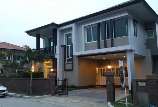 บ้านเดี่ยว ลัดดารมย์ ชัยพฤกษ์-แจ้งวัฒนะ 4 ห้องน้ำ 4 ห้องน้ำ เฟอร์นิเจอร์ Built-In ใกล้ รร DBS/ SISB (RH1519)