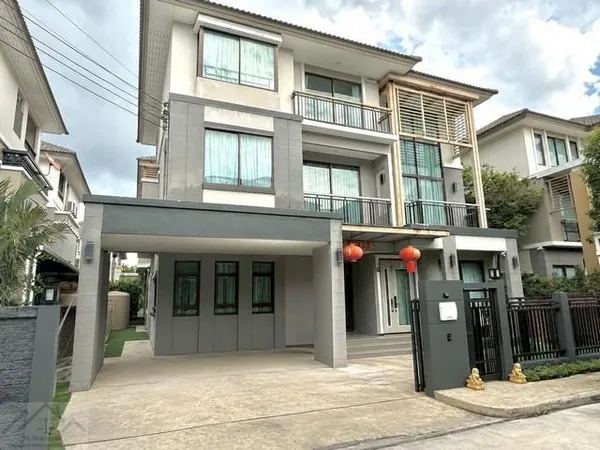 ให้เช่าบ้านเดี่ยว 3 ชั้น 55 ตร.ว. เดอะ แพลนท์ เอลิท พัฒนาการ 38 ใกล้ทางด่วน