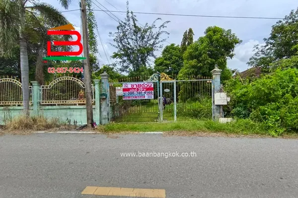 ที่ดินพร้อมบ้าน ตรงข้ามวัดศิริจันทราราม (คลอง5) เนื้อที่ 29-0-11.5 ไร่ ถนนปท.3010 อ.คลองหลวง จ.ปทุมธานี