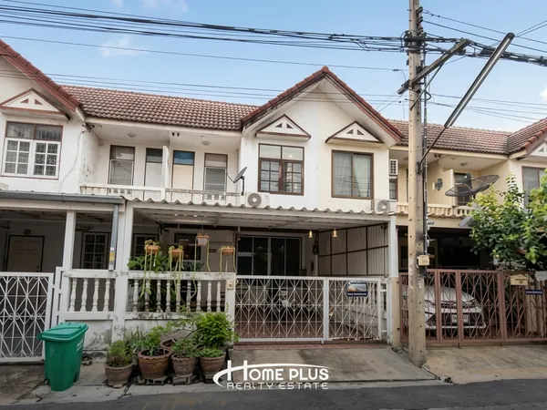 ขายพร้อมผู้เช่า ทาวน์เฮ้าส์ 2 ชั้น หมู่บ้านอยู่เจริญ ซอยวิภาวดีรังสิต 37 แขวงสนามบิน เขตดอนเมือง กรุงเทพมหานคร