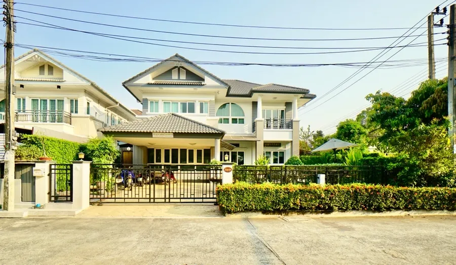 ขายบ้านเดี่ยวหรู เมอร์ราญา เพลส 99 ตรว หลังมุม ใกล