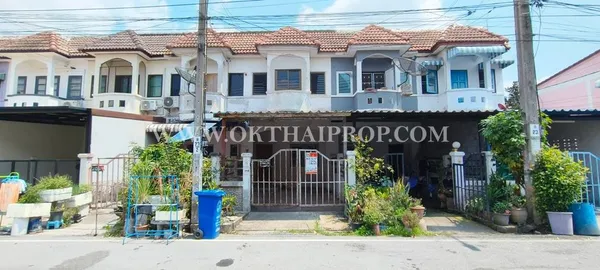 ทาวน์เฮ้าส์ หมู่บ้านเอเชียโฮมทาวน์1-3 ถนนบางกรวย-ไทรน้อย
