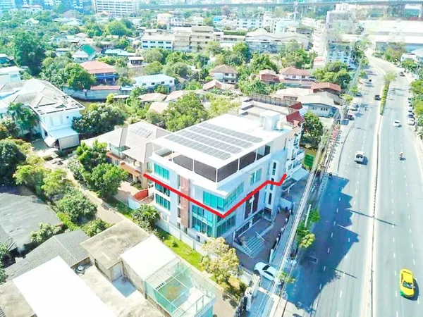 สะพานพระราม9 สำนักงานให้เช่า ชั้น 4 ทั้งชั้น 255 ตร.ม.ใกล้วัดสน 900ม. สะพานแขวง แม่น้ำเจ้าพระยา รพ.จุฬารัตน์ 10 900 ม.
