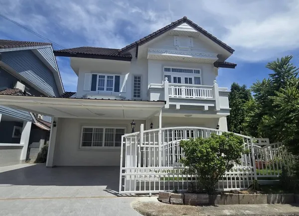 2386 ขาย บ้าน พาร์คเวย์ ชาเล่ต์ รามคำแหง 56 ตร.วา ใกล้กับ ใกล้ Big C