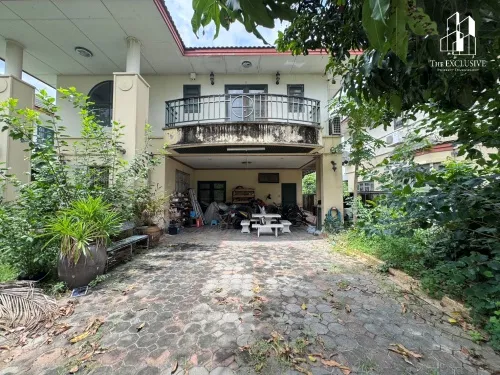 ขายบ้านเดี่ยว หมู่บ้าน ดิเอมเมอรัลด์ การ์เด้น 1 ถนนราชพฤกษ์ บางบัวทอง นนทบุรี ราคาต่อรองได้