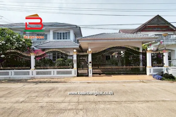 บ้านเดี่ยว หมู่บ้านชลลดา (ซ.สายไหม34) เนื้อที่ 186.1 ตรว. ใกล้ตลาดเอซีสายไหม ถนนพหลโยธิน แขวงสายไหม เขตสายไหม