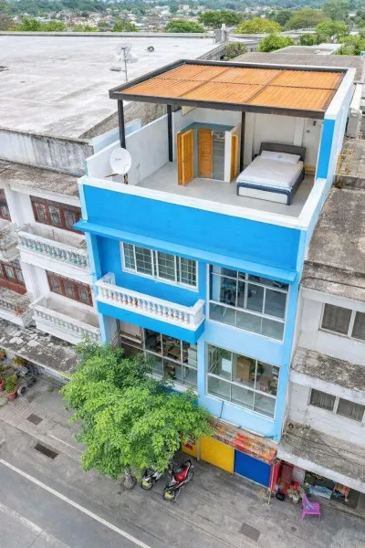 อาคาร 4 ชั้น ถ.คู้บอนต้นๆ อาคารพาณิชย์รีโนเวทใหม่ 5 นอน 3 น้ำ ใกล้วัดคู้บอน 650 ม. 20 ตร.ว. 288 ตร.ม.