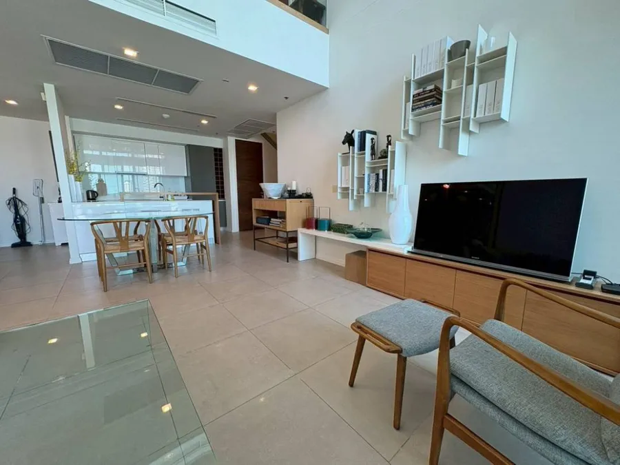 ขาย คอนโด The River Condominium