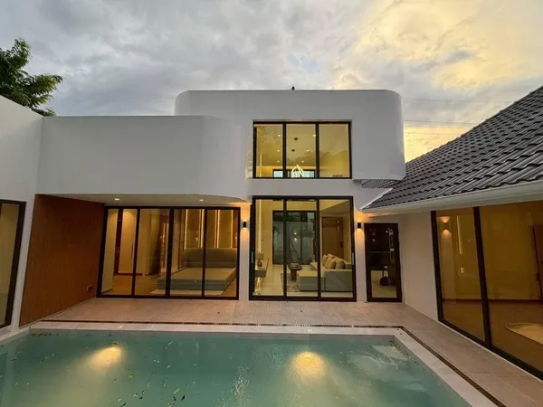 WANGTANN Pool Villa บ้านหรูพูลวิลล่า สง่างาม แต่เน้นความเรียบง่าย เงียบสงบ สะดวกสบาย ตกแต่งพร้อมเข้าอยู่ หางดง เชียงใหม่