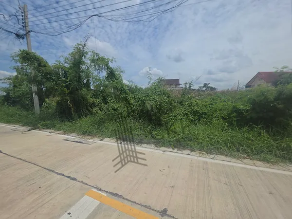 ให้เช่า ที่ดินเปล่า หัวมุม ขนาด 180 ตร.วา ติดถนนสองด้าน เหมาะสำหรับทำโกดังหรือ ร้านอาหาร คาเฟ่ | 93383