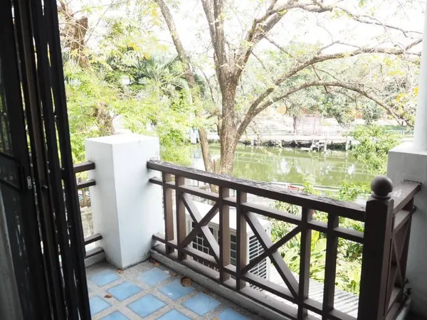 คุ้มสุด ขายบ้านริมน้ำ สุขุมวิท77 ที่ดิน28ตร.ว บ้านทาวโฮมริมน้ำ อ่อนนุช21 บ้านสวยร่มรื่นใจกลางเมือง ใกล้ Makro อ่อนนุช 700ม. ใกล้โรงเรียนนานาชาติ รถไฟฟ้าBTS เข้าออกได้ศรีนครินทร์ พัฒนาการ สุขุมวิท 0879
