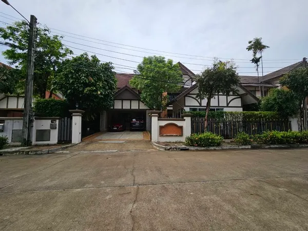 T26-541 ขาย บ้าน - กรุงเทพ 31000000 บาท