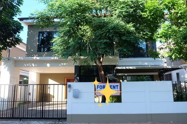 บ้านเดี่ยวใกล้เมกาบางนา Villa​ Arcadia Srinakarin 72 ตร.วา 4 ห้องนอน 3 ห้องน้ำ 3 ที่จอดรถ​ 1 ห้องเอนกประสงค์​ 1 ห้องเมด ตกแต่งครบ