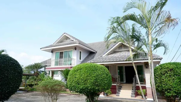 ขายบ้านสวย วิวภูเขาและวิวทุ่งนา พร้อมที่ดิน 20-1-17.5 ไร่ เป็นบ่อปลาขนาดใหญ่ จ.พะเยา