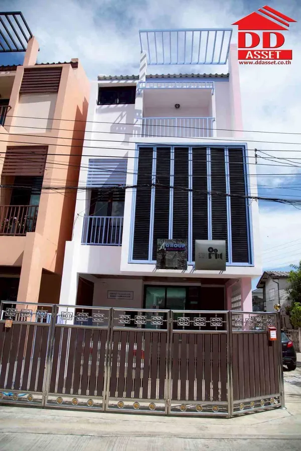 ขาย / ให้เช่า ตึก ออฟฟิศ พร้อมสตูดิโอ ลาดพร้าว ซอย18