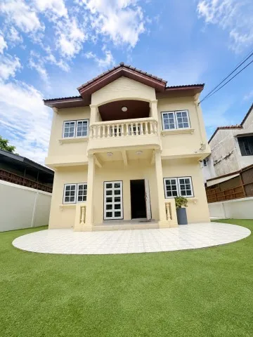 MRTรพ.รามคำแหง 550ม. 5น้ำ 103ตร.ว. 412ตร.ม.บ้านเดี่ยวใหญ่ให้เช่า 5นอน รามคำแหง 30-40
