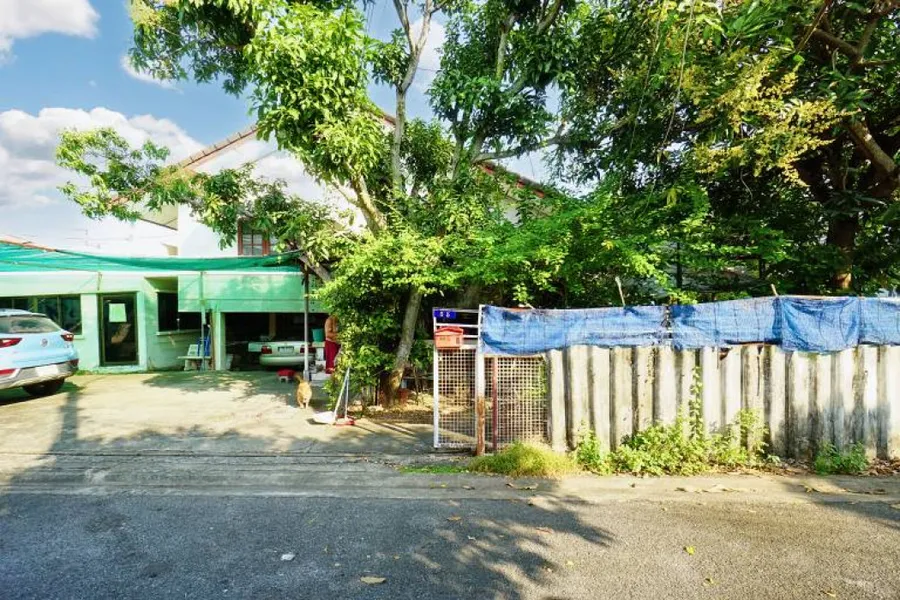 ขายที่ดิน แถมบ้าน พุทธมณฑล สาย2 114ตรว สี่เหลี่ยมส