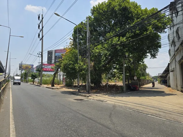 ขายที่ดินใจกลางดอนเมือง ติดถนนวิภาวดี–รังสิต เนื้อที่ 1,009 ตร.ว.