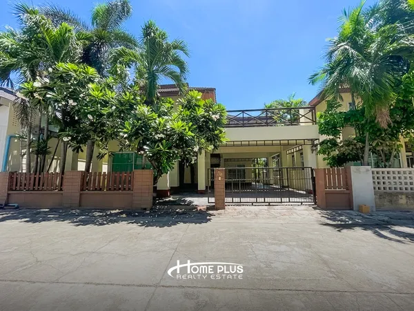 ขายบ้านเดี่ยว 2 ชั้น สไตล์ Tropical Resort ใกล้แฟชั่นไอส์แลนด์