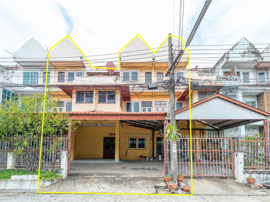 ขายทาวน์โฮม 3 ชั้น หมู่บ้านเศรษฐีวิลล์ กาญจนาภิเษก