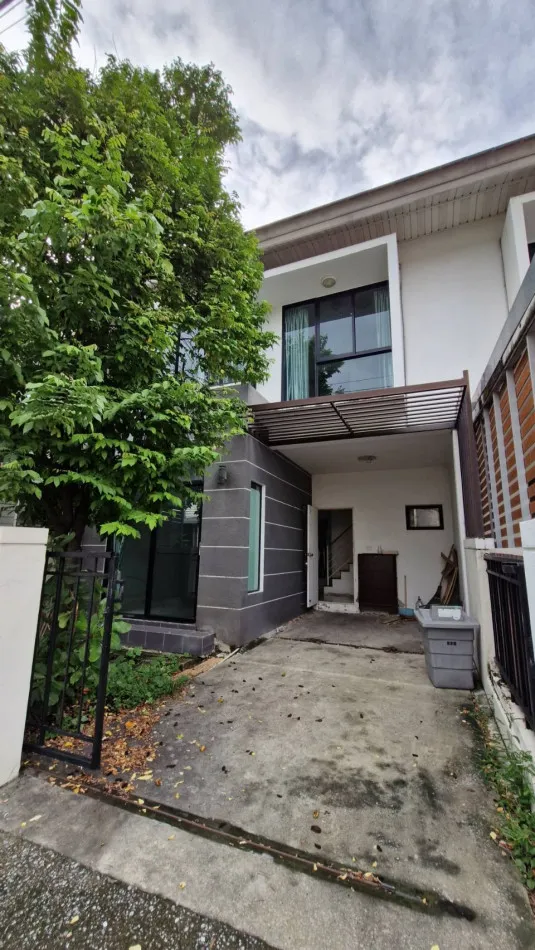ขายทาวน์โฮม 2 ชั้น เดอะวิลล่า รามคำแหง-สุวรรณภูมิ 