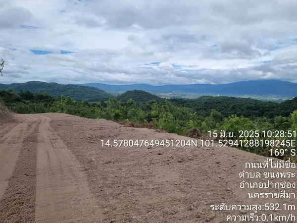 ขายที่ดินบนเนินเขา ขนงพระ เขาใหญ่ ปากช่อง ที่ดินบนเนิน 37 ไร่ เทควิวเขาใหญ่สวย มองไกลสุดสายตา ที่สูงความสูงจากระดับน้ำ 550 เมตร ติดถนนลาดยาง เดินทางสะดวกใกล้เส้น 2235 087-9074045