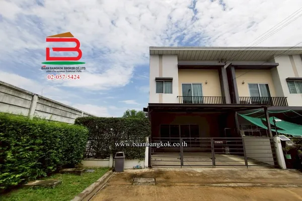 ทาวน์โฮม หมู่บ้าน พลีโน่ พหลโยธิน-สายไหม (อยู่ระหว่างสายไหม 49/2 และ สายไหม 51) เนื้อที่ 32.3 ตรว. ใกล้ICON 56 @Saimai ถนนพหลโยธิน แขวงสายไหม เขตสายไหม