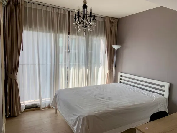 Noble Remix Thonglor | Sophisticated 2 Bedroom Condo Connected to BTS Thonglor 