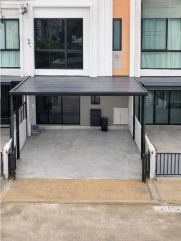 Built inเหมาะอยู่อาศัย700 ม. 4 นอน 3 น้ำ ใกล้รร.เซนต์โยเซฟเมืองเอก พื้นที่ใช้สอย 130 ตร.ม.พร้อมเฟอร์ฯ ทาวน์โฮม 2 ชั้น ทำ