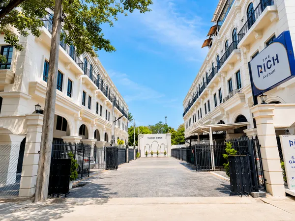 The Rich Avenue ดำรงรักษ์ | โฮมออฟฟิศ 3.5 ชั้น TYPE A | 28.30 ตร.ว. | 66.48 ล้านบาท